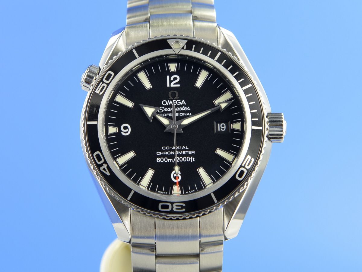 Omega Seamaster Planet Ocean 42 mm