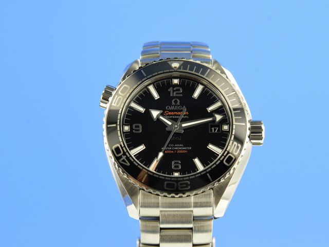 Omega Seamaster Planet Ocean Master Chronometer