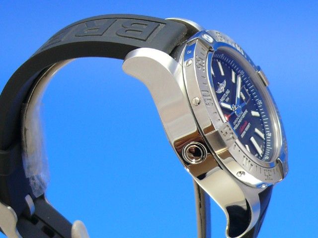 Breitling Avenger II Seawolf