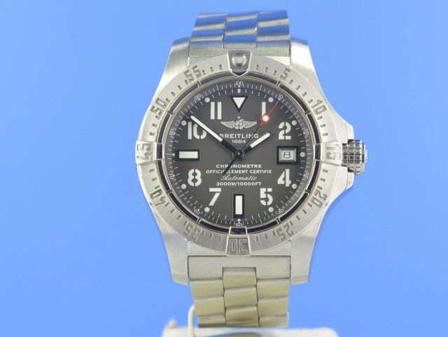Breitling Avenger Seawolf