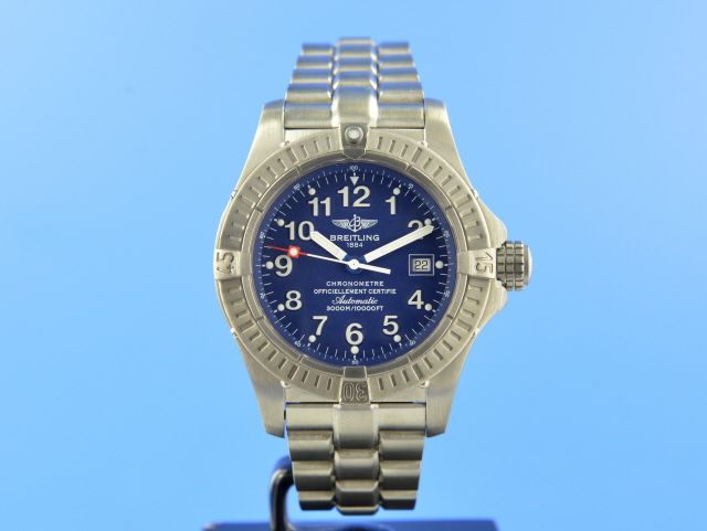 Breitling Avenger Seawolf