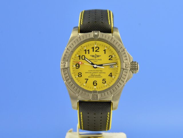 Breitling Avenger Seawolf