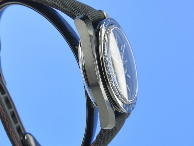 Omega Speedmaster Moonwatch Dark Side of the Moon