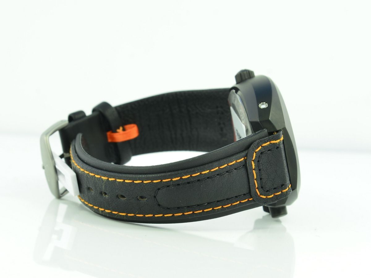 Sinn 140 St S Black