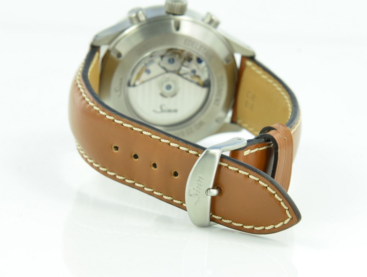 Sinn Jagduhr 3006 Chronograph mit Mondlichtanzeige