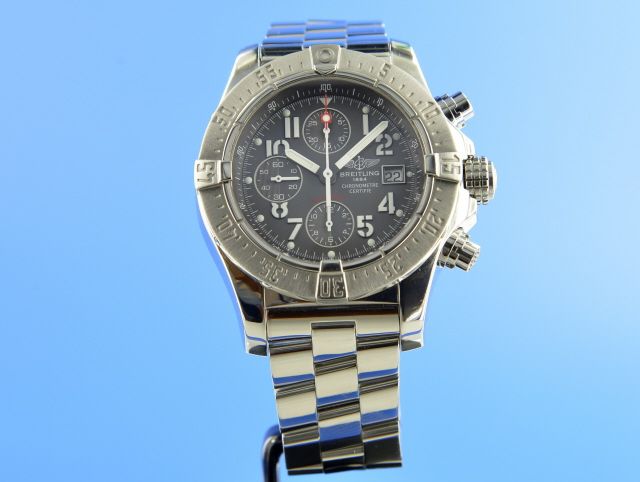 Breitling Avenger Skyland