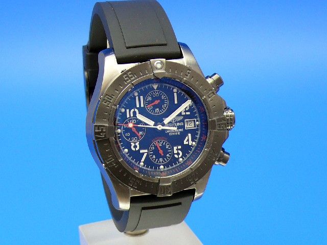 Breitling Avenger Skyland Blacksteel Limited