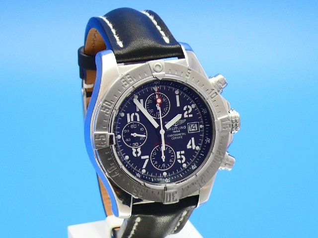 Breitling Avenger Skyland