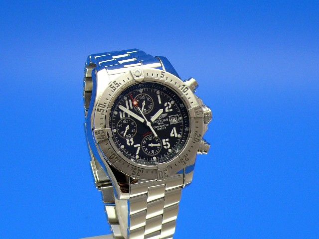 Breitling Avenger Skyland