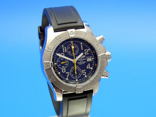 Breitling Avenger Skyland Ldt. Edition Code yello