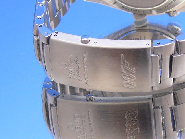 Omega Seamaster Planet Ocean James Bond 007 Quantum of Solace