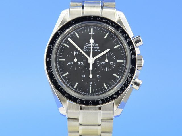 Omega Speedmaster Moonwatch