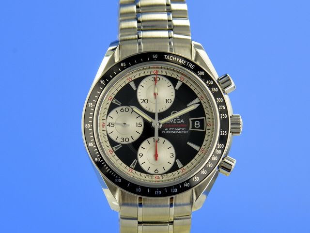 Omega Speedmaster Date Chronograph 40 mm