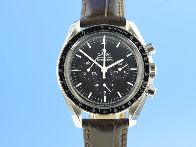 Omega Speedmaster Moonwatch