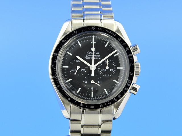 Omega Speedmaster Moonwatch