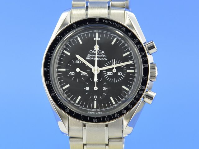 Omega Speedmaster Moonwatch