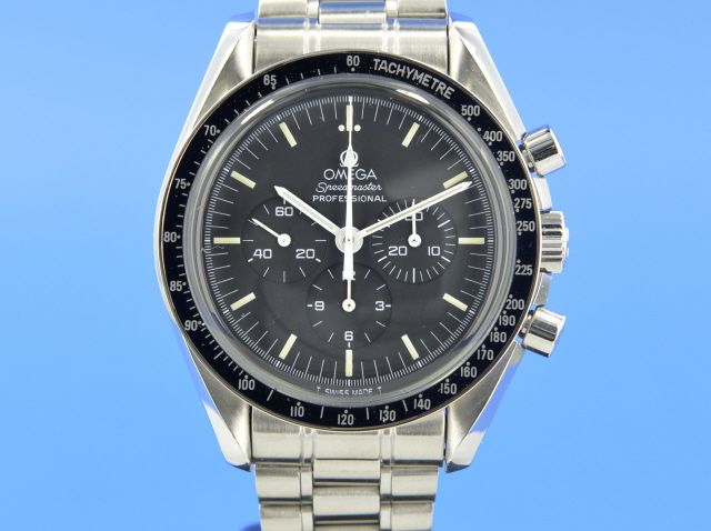 Omega Speedmaster Moonwatch