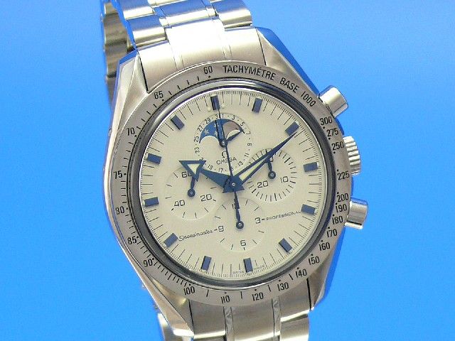 Omega Speedmaster Moonwatch Professional Moon Phase