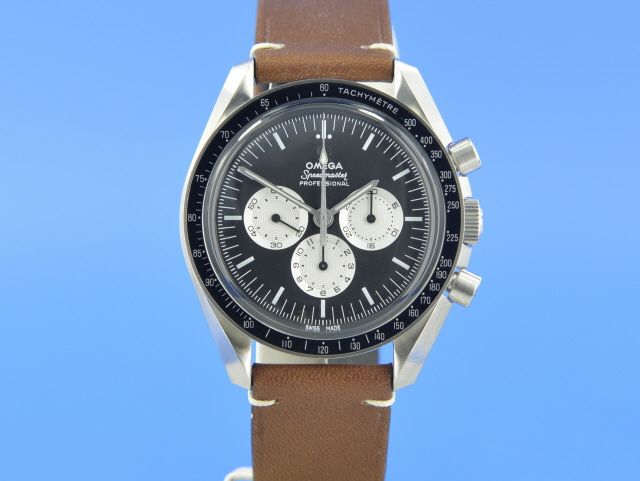 Omega Speedmaster Moonwatch  Speedy Tuesday Limted Edition
