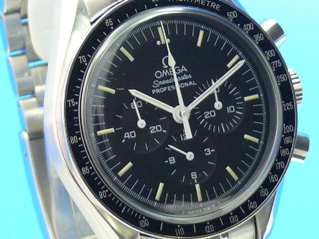 Omega Speedmaster Moonwatch