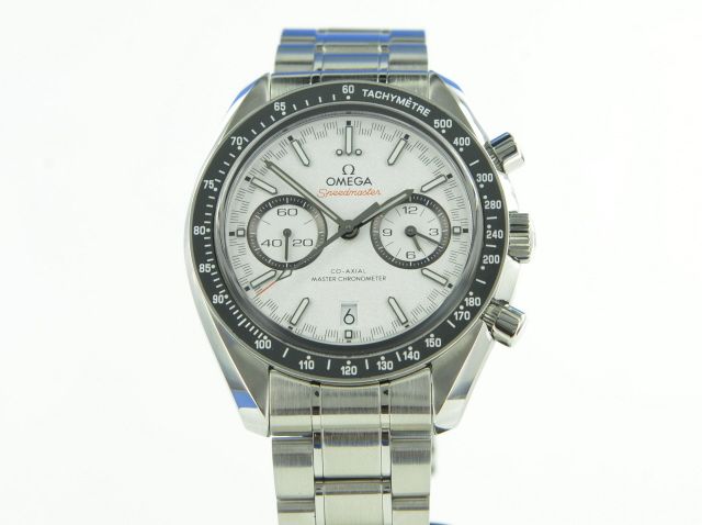 Omega Speedmaster Racing Master Chronometer