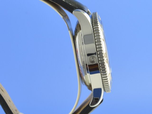 Breitling Superocean 44 mm Stahl/Gold