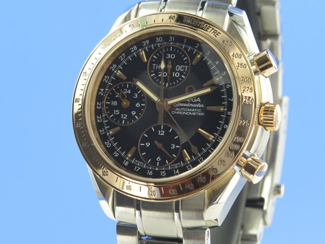 Omega Speedmaster Day/Date Chronograph Stahl/Rotgold