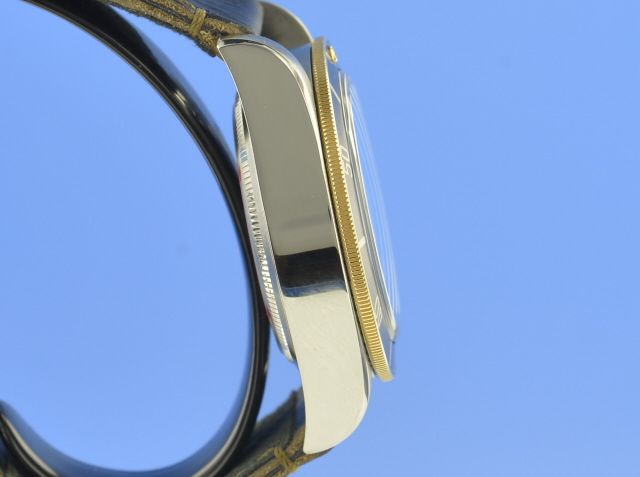 Tudor Heritage Black Bay Steel Gold