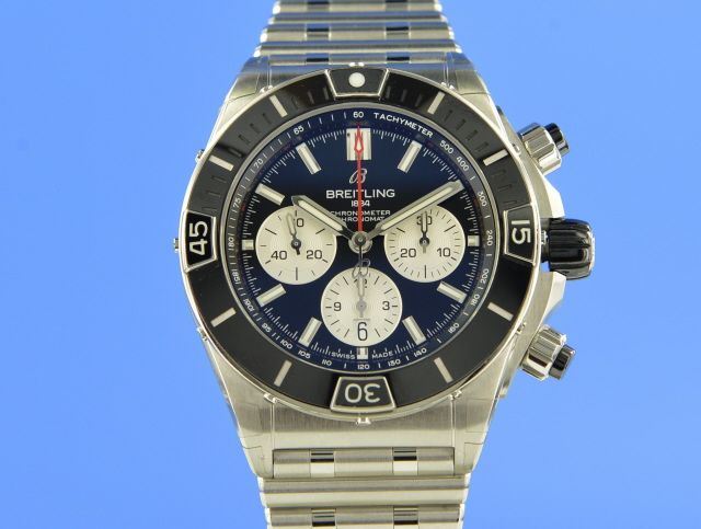 Breitling Super Chronomat B01 44