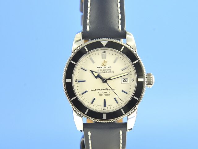Breitling Superocean Heritage 42 mm