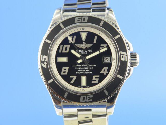 Breitling Superocean II 42 mm