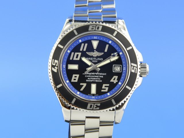 Breitling Superocean II 42 mm