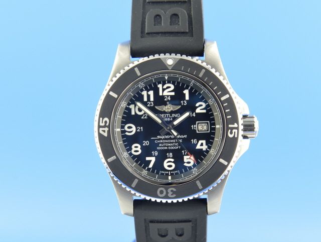 Breitling Superocean II 44 mm