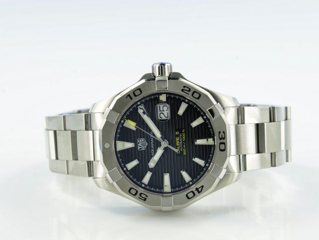 TAG HEUER Aquararcer Calibre 5