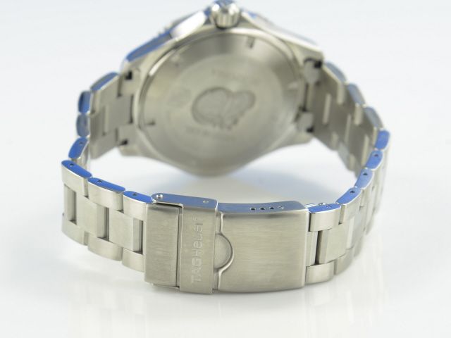 TAG Heuer Aquaracer 300M Automatic