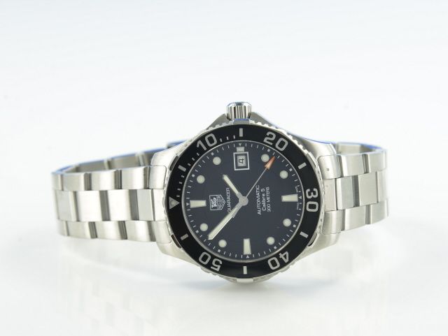 TAG Heuer Aquaracer 300M Automatic