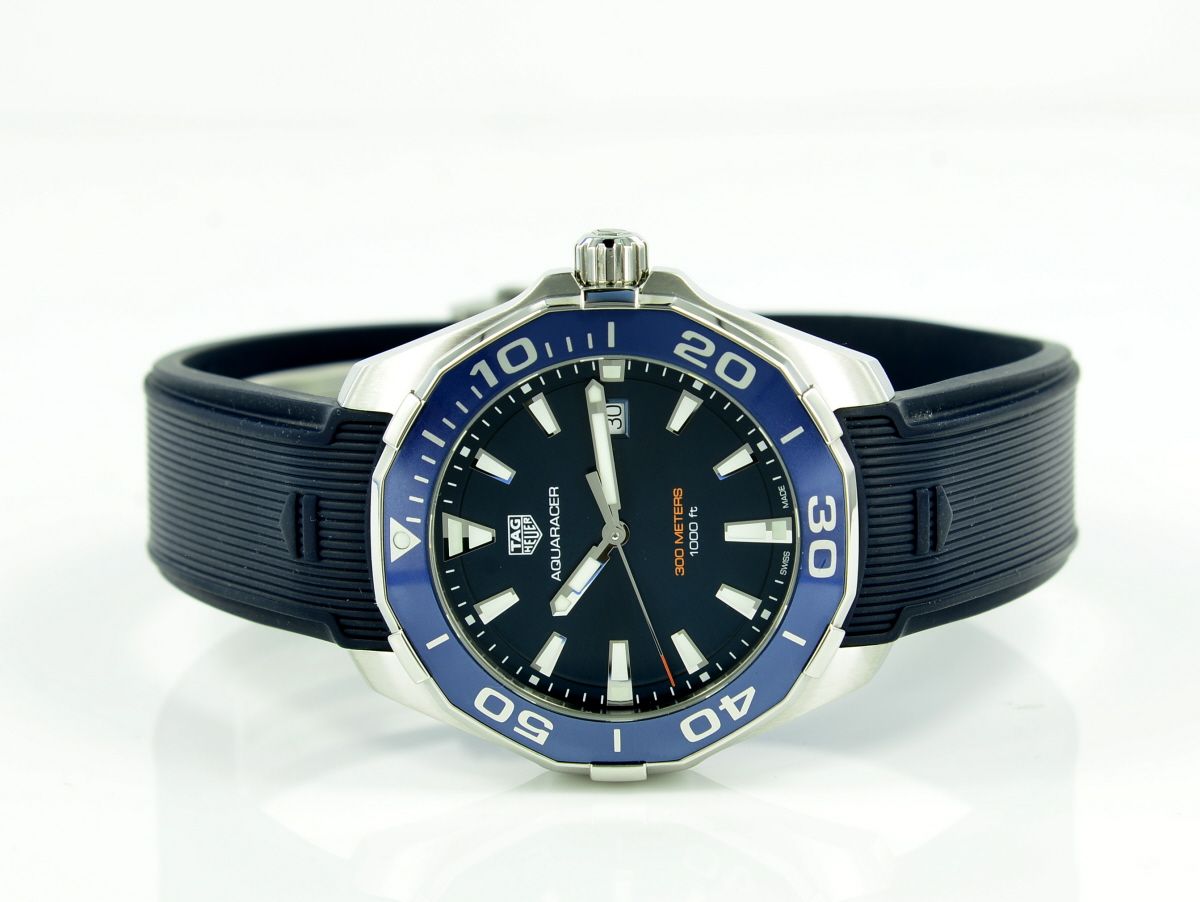 TAG Heuer Aquaracer 300M Quarz 43 mm
