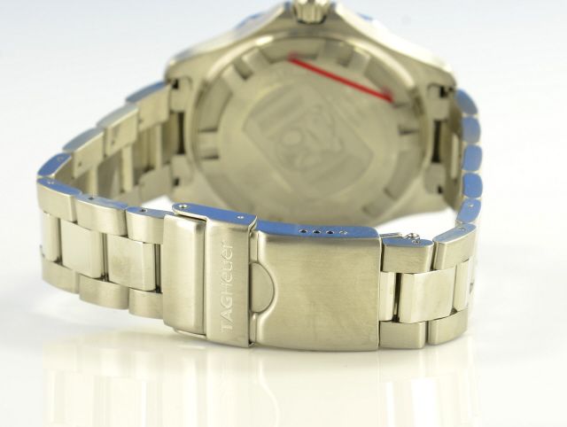 TAG Heuer Aquaracer 300M