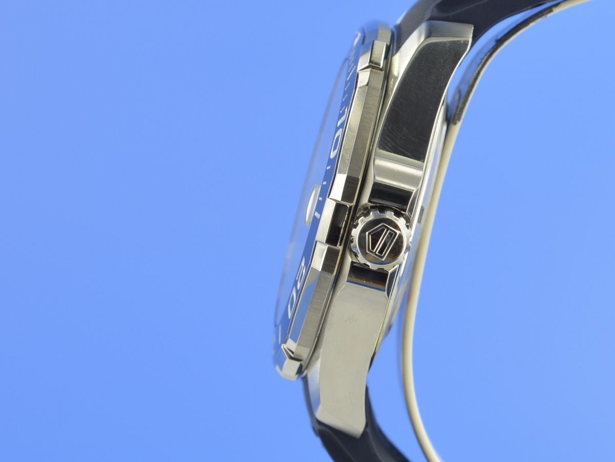 TAG Heuer Aquaracer 300M