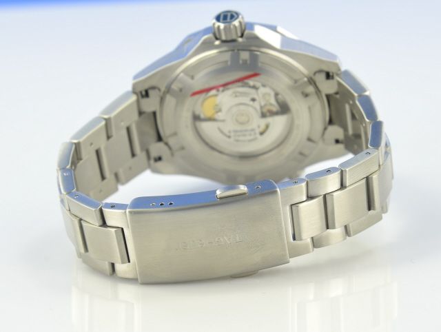 TAG Heuer Aquaracer 500 M Calibre 5