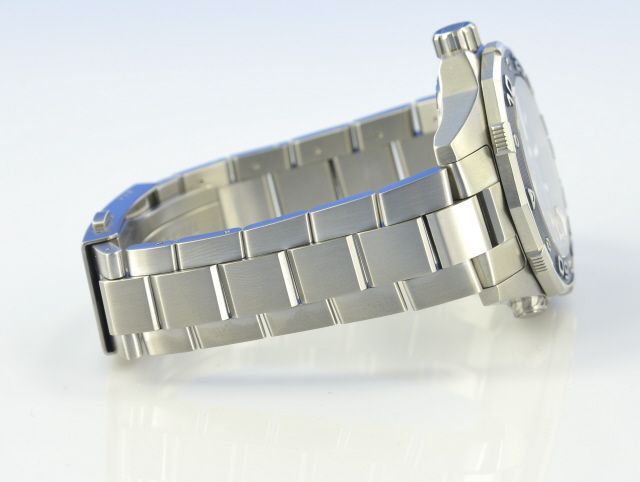 TAG Heuer Aquaracer 500 M Calibre 5