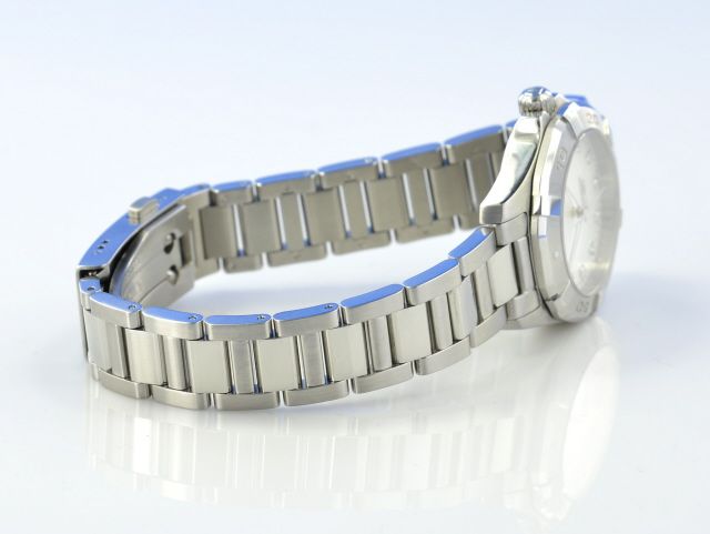 TAG Heuer Aquaracer Lady