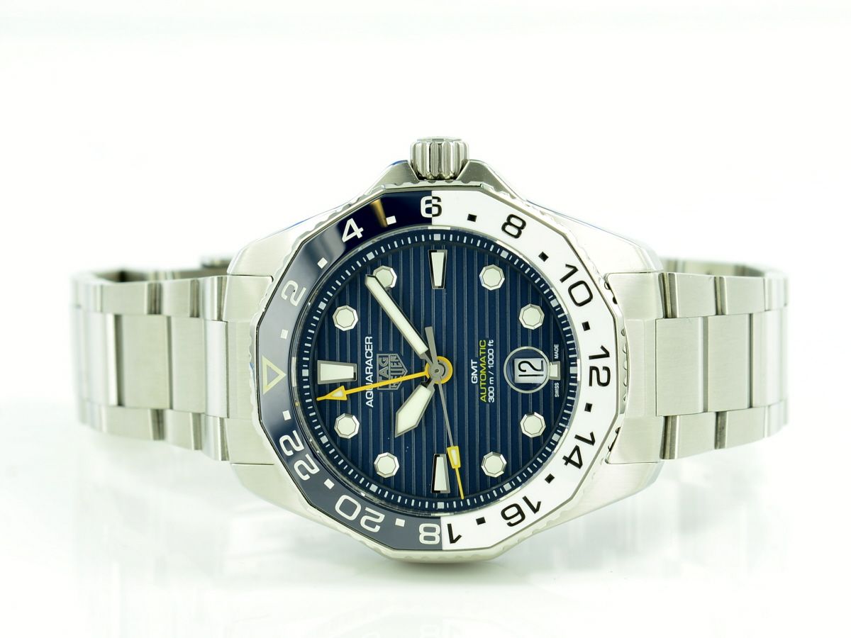 TAG Heuer Aquaracer Professional 300 GMT
