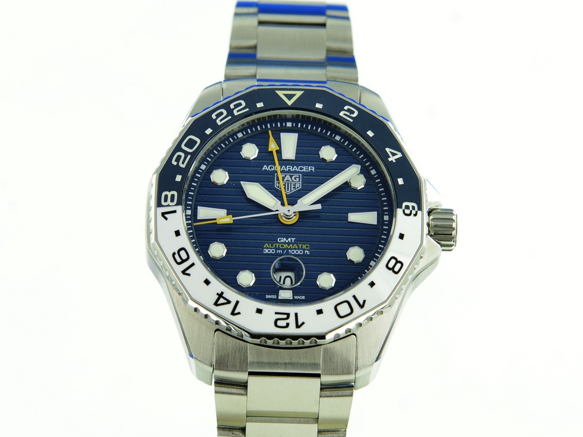 TAG Heuer Aquaracer Professional 300 GMT