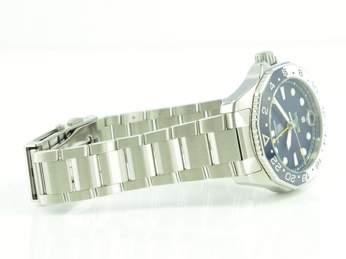 TAG Heuer Aquaracer Professional 300 GMT