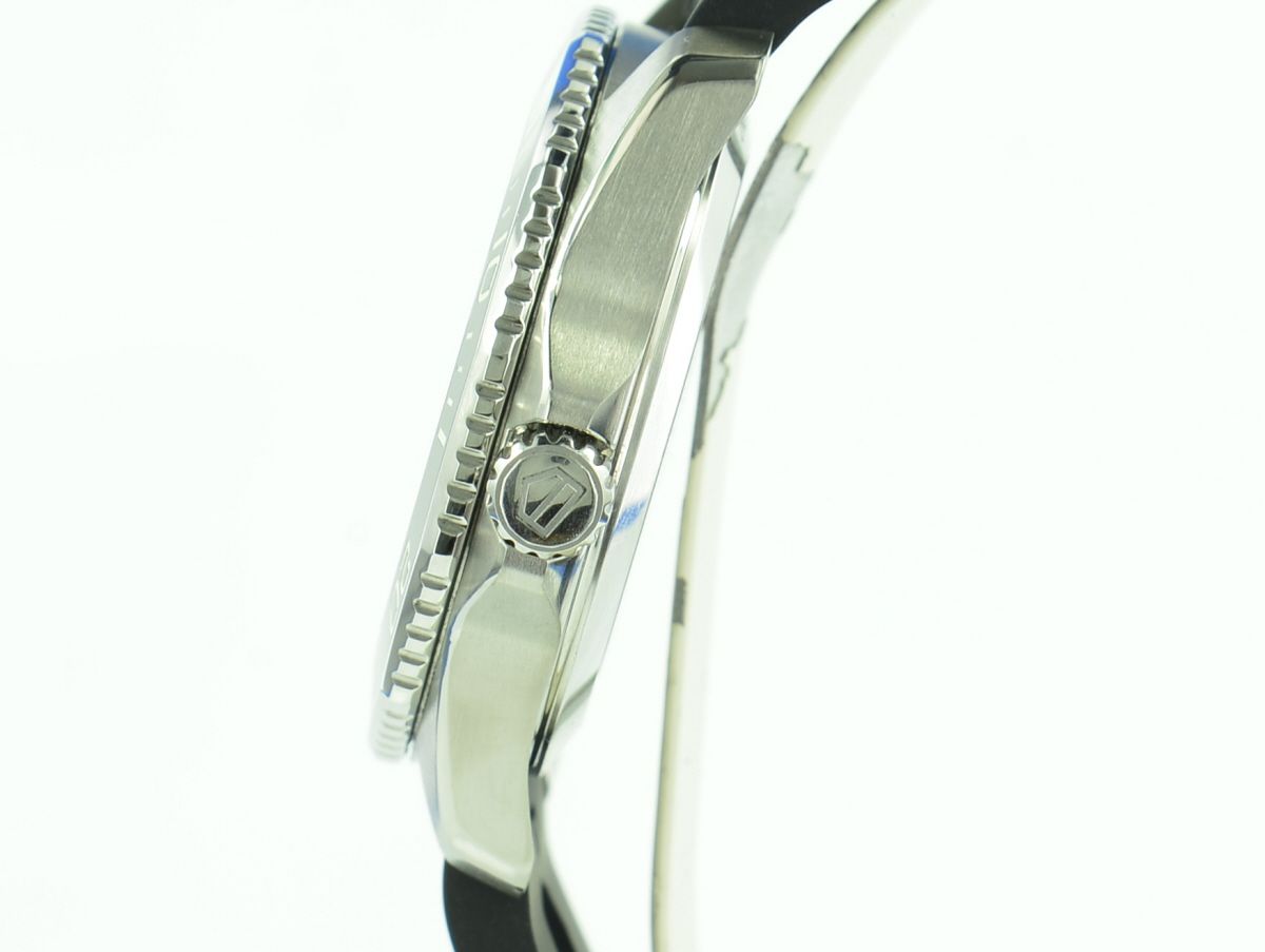 TAG Heuer Aquaracer Professional 300