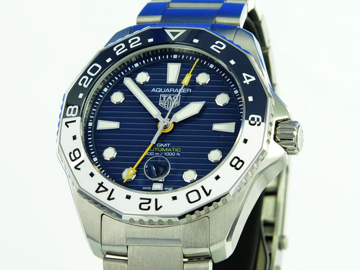 TAG Heuer Aquaracer Professional 300 GMT Calibre 7 WBP2010