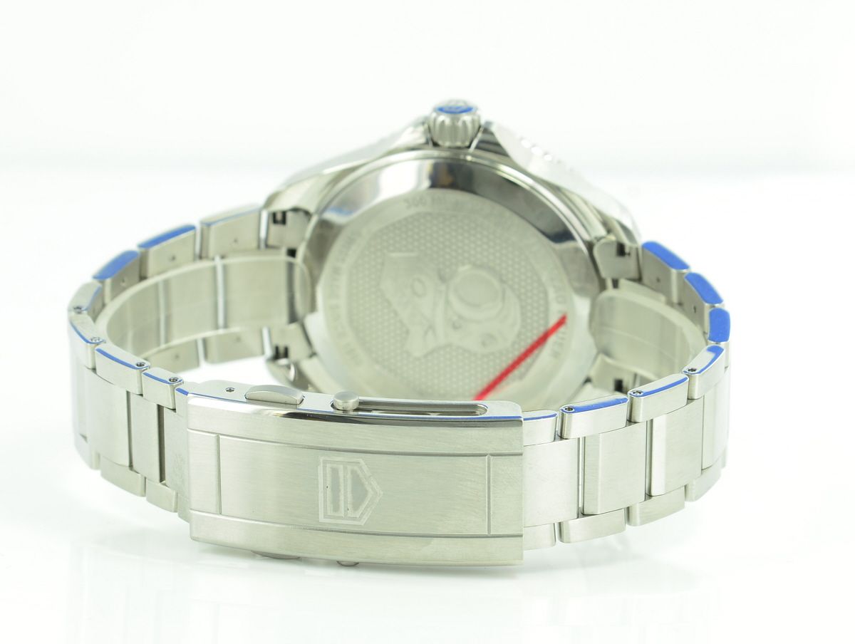 TAG Heuer Aquaracer Professional 300 GMT Calibre 7 WBP2010