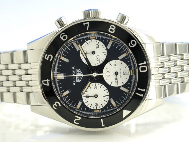 TAG Heuer Autavia Heritag Heuer 02