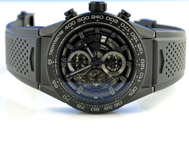 TAG Heuer Carrera Calibre Heuer 01